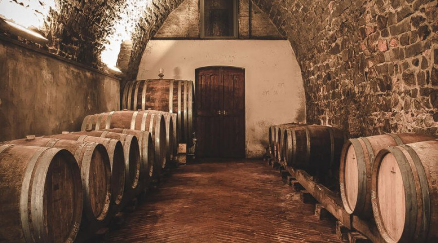 cantine-castello-di-montecavallo-somewhere.jpg