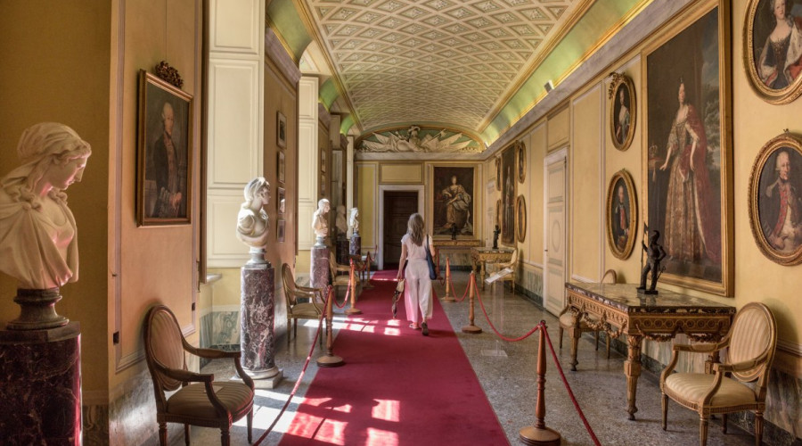 castello-interno-racconigi-3.jpg