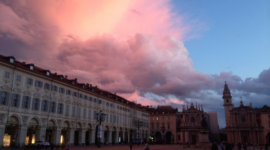 somewheretour-torino-city-tour-piazza-san-carlo-tramonto.jpg
