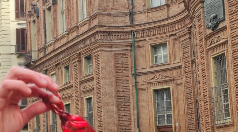 somewheretour-torino-golosa-city-tour-cuneesi-al-rum.jpg