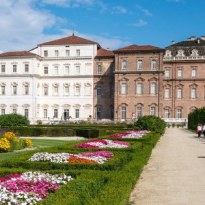 Storie a Corte<br> Racconti in fiore<br>La Venaria Reale in primavera</br>