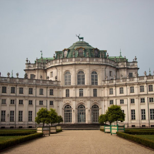 Regine e Favorite di Casa Savoia – Donne di potere in Piemonte, tra Stupinigi a Racconigi