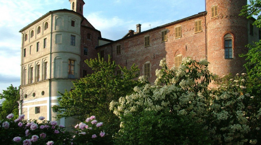 castello-pralormo.jpg