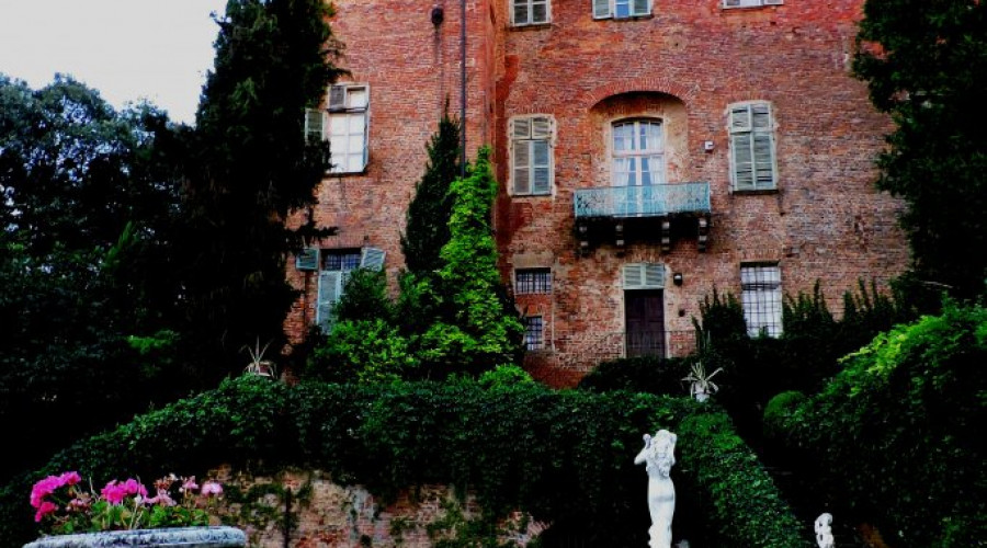 facciata-castello.jpg