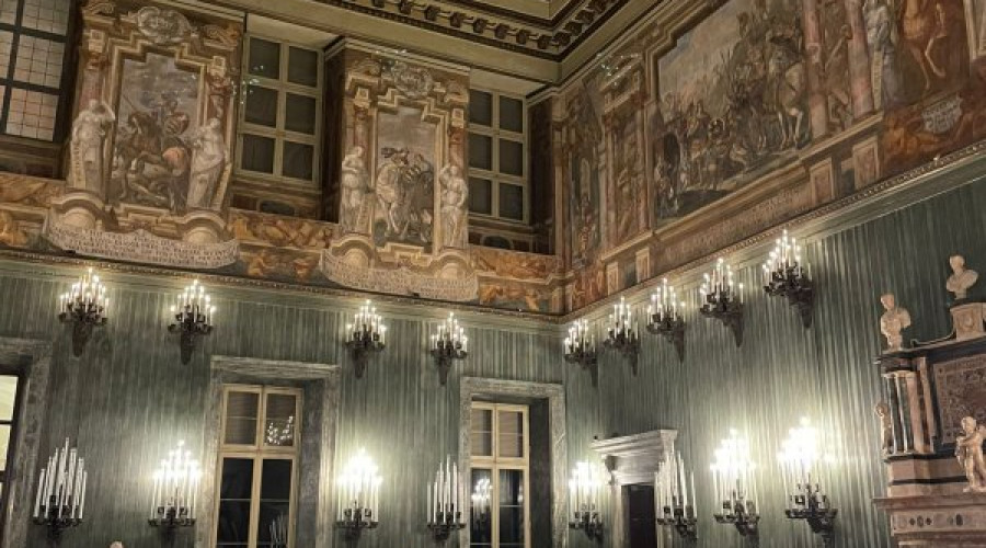 palazzo-reale-torino-somewheretour-sala-svizzeri.jpeg