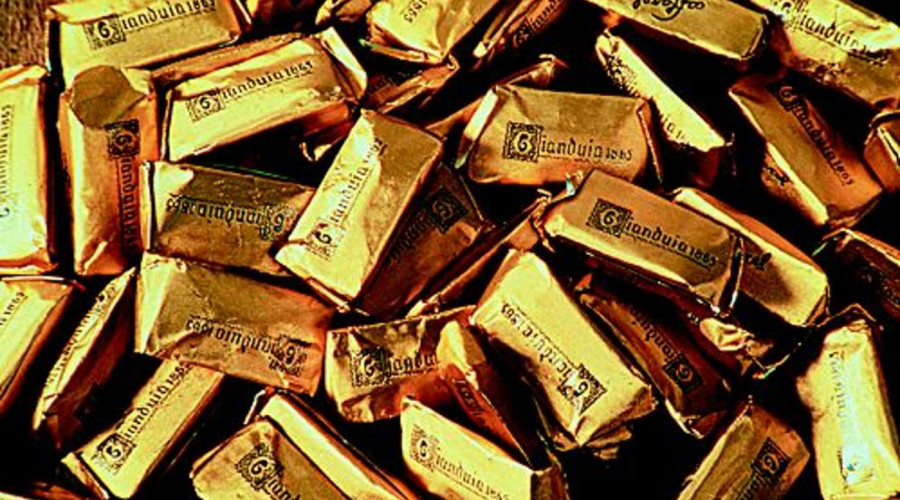 somewheretour-torino-city-tour-con-degustazioni-gianduiotti-tipici.jpg