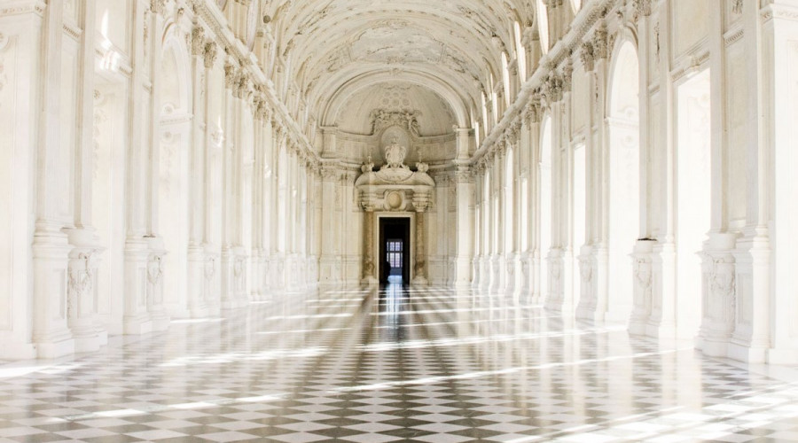 somewheretour-torino-reggia-di-venaria-galleria-grande.jpg