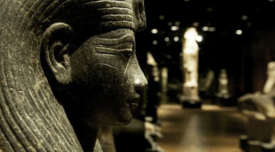 somewheretour-torino-weekend-1-notte-museo-egizio-saltacoda.jpg