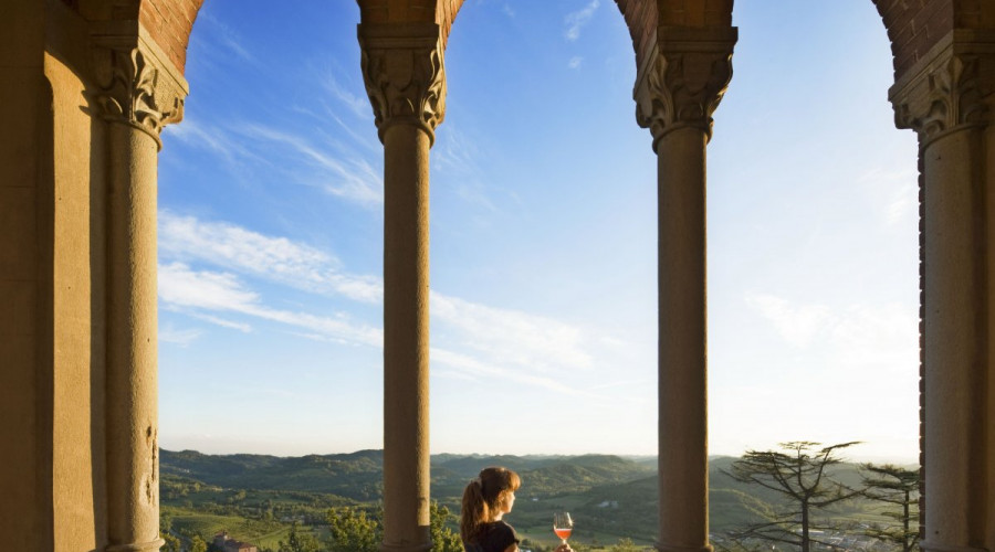 somewheretourcastellodigabiano-1.jpg