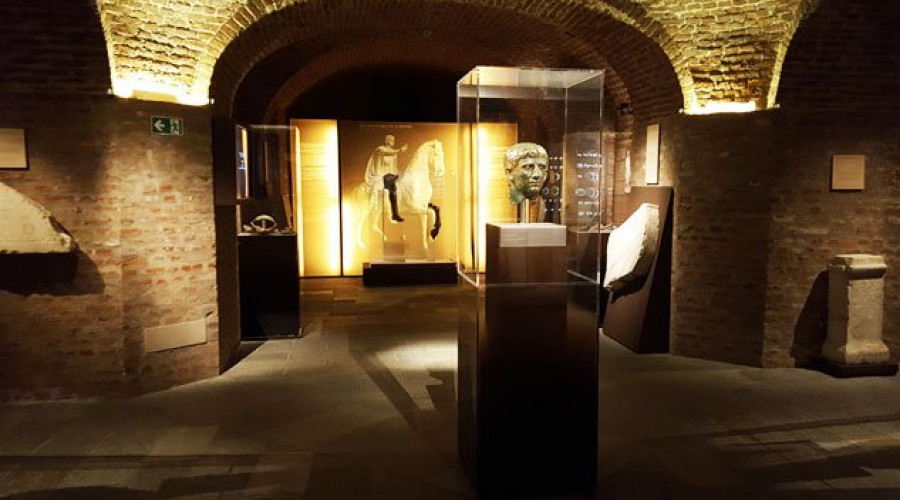 somewheretournotteromanaantichita-17.jpg
