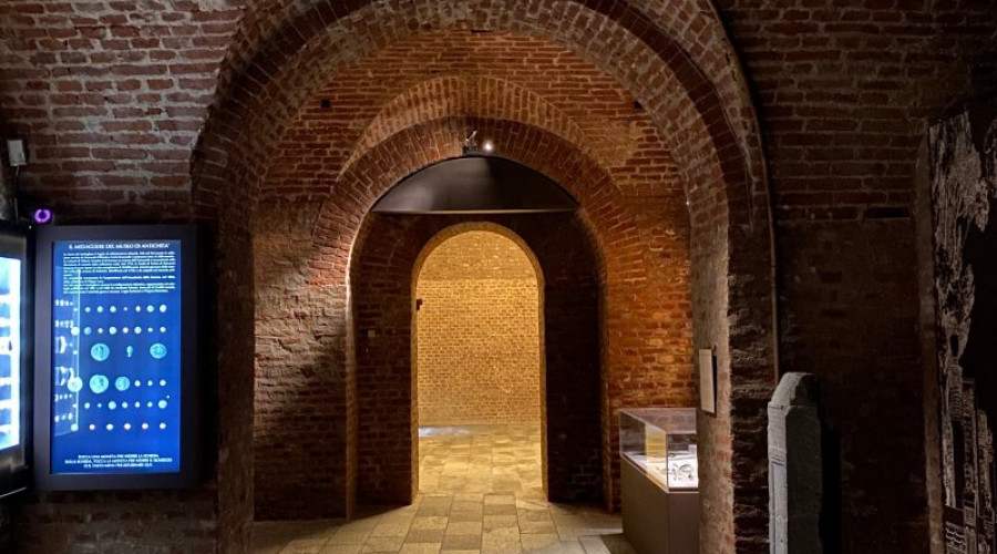 somewheretournotteromanaantichita-20.jpg