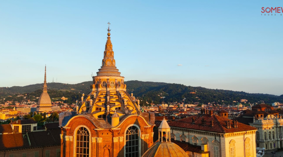 torino-aperitivo-torreduomotorino-somewheretour-8.png
