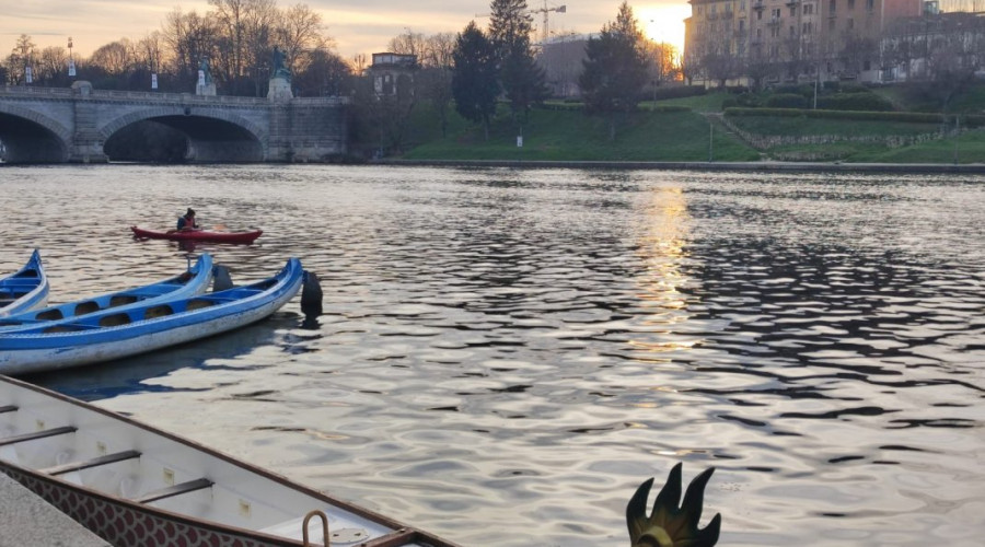 torino-canoa-somewheretour-canoe-sul-po.jpeg