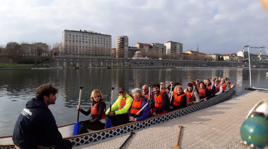 torino-canoa-somewheretour-dragon-boat.png